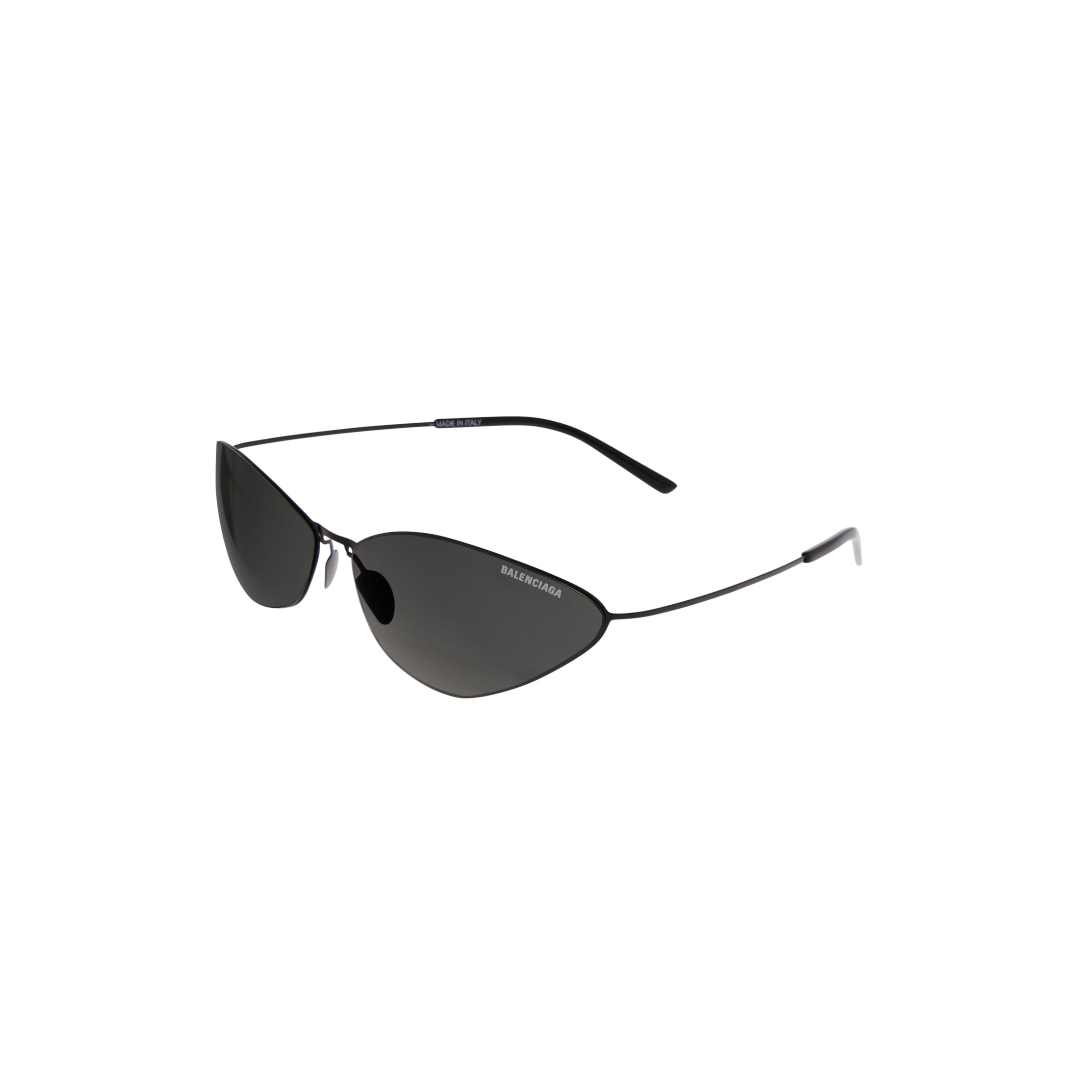 Malibu Round Sunglasses in Black - Image 5
